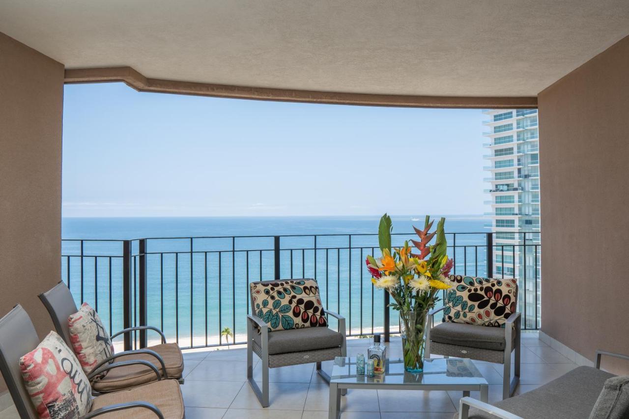 Ocean Front Condo Sleeps 4 Adults-Grand Venetian T3000-1606 Puerto Vallarta Buitenkant foto