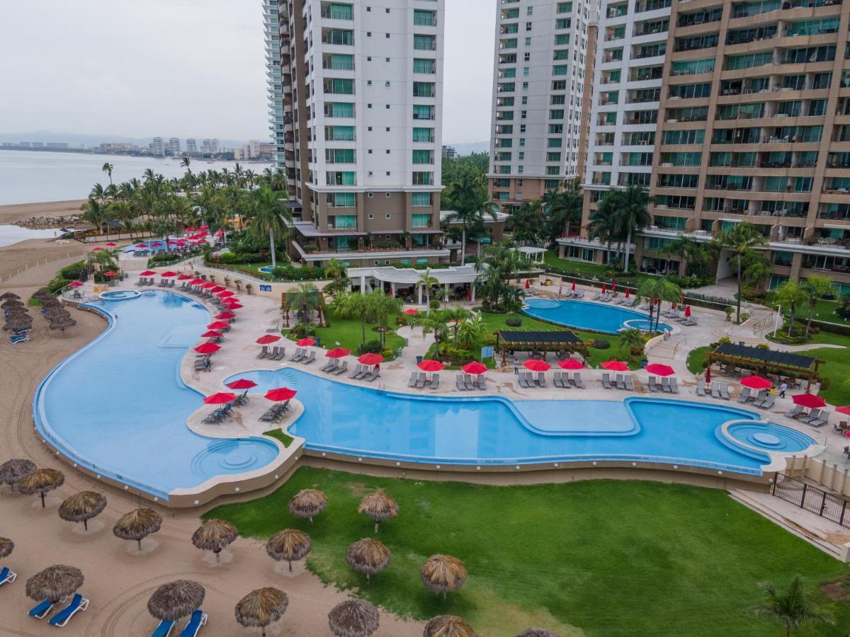 Ocean Front Condo Sleeps 4 Adults-Grand Venetian T3000-1606 Puerto Vallarta Buitenkant foto